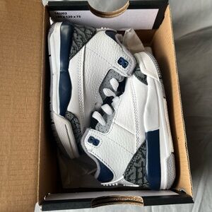 Air Jordan 3 Retro Toddler White Midnight Navy DM0968-140 - Size 4C
